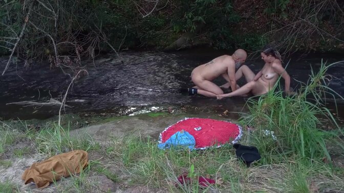 Unexpectedly, two strangers meet at the creek for a steamy encounter 