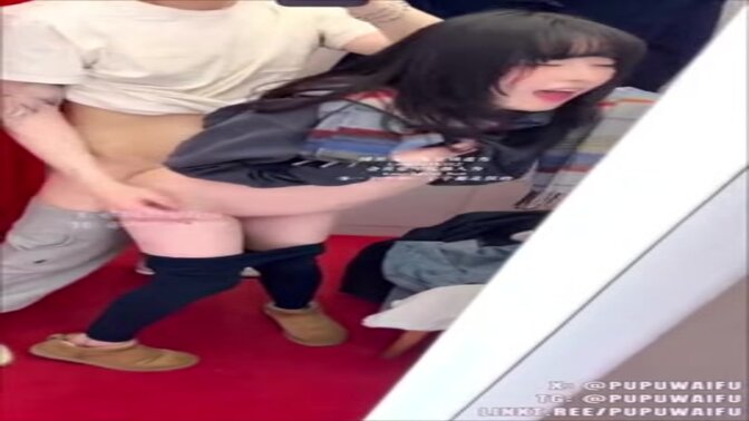 Petite Asian babe gives a public quickie