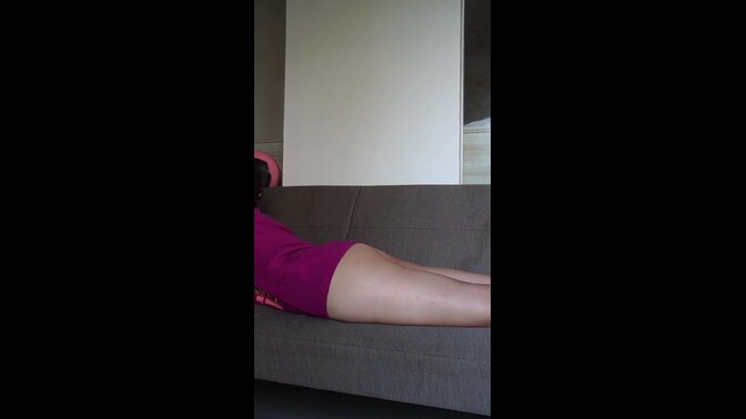 Latin babe twerks and plays with her tight pussy