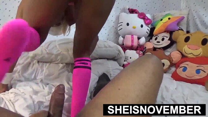 Nerdy babe meets stranger in the outdoors for a steamy encounter 