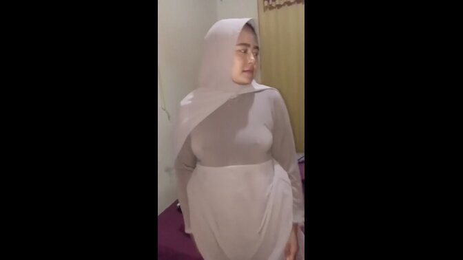 Istri Hijaber Binal Hyper Tembak Dalam
