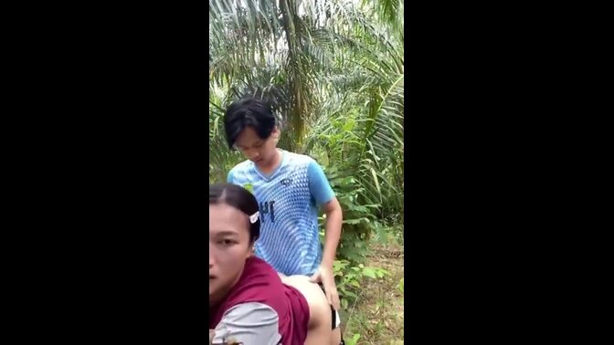 Thai cutie gets banged in her backyard