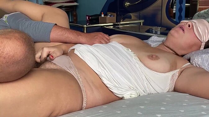 Hairy and wet stepsis offers a dirty pantie surprise during a late-night