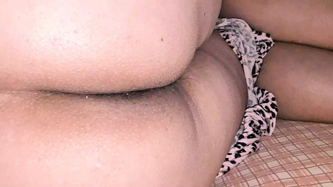 Watch wifey's anus constrict tightly around his throbbing cock🌭