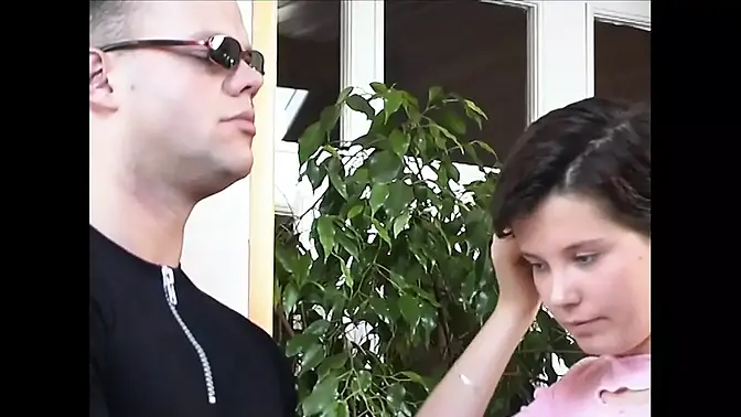 Amateur Italian beauty gets fucked in homemade scene