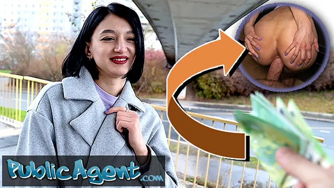 Pretty Russian rides enormous meaty dong cowgirl