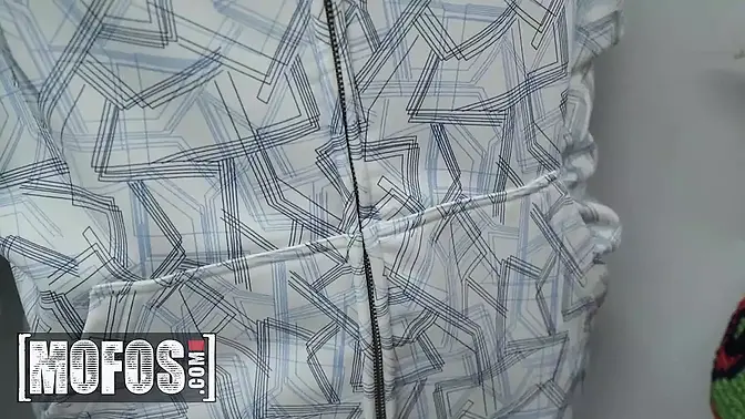 Sydney Cole rides Tyler's huge cock in roleplay thank you