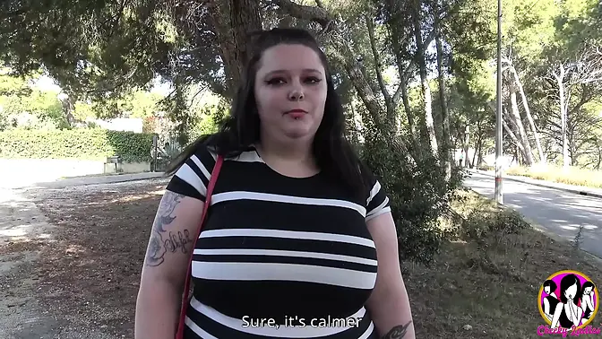 Big Breasted Woman jade having a hard core dp from two hard penii