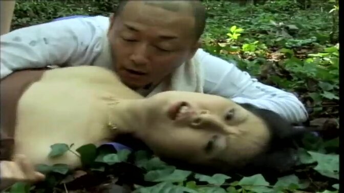 Japanese milf gives a deepthroat creampie in a gangbang