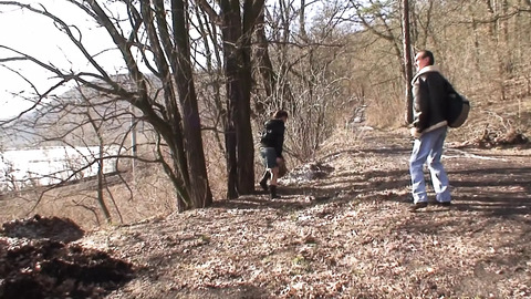 A gorgeous German teeny sucks a fat older dick🌭 under the trees