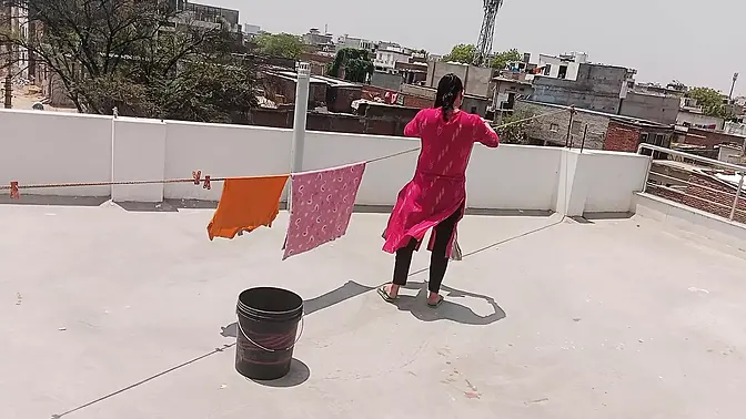 Makan malik ne choda, room rent diya