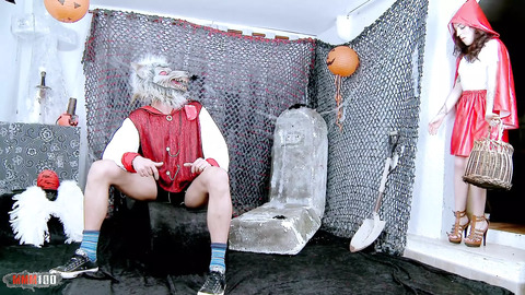 Little Red Riding Hood's Punny Honeymoon Turns into a Raunchy Anal👌 Adventure with Beastly Wolf