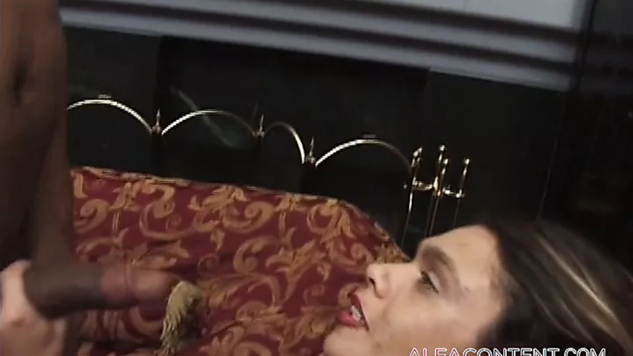 Slutty babe gets stuffed by multiple hard cocks