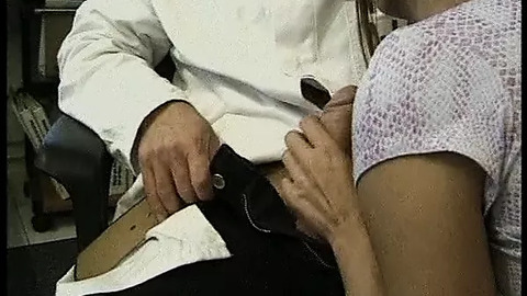 Quivering older babe gets serviced by a skilled physician during an intimate examination