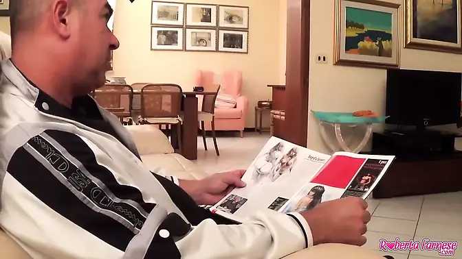 Sweet Express pizza - Hot milf amateur BJ & homemade sex movie