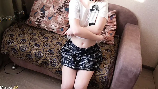 SLENDER FRESH DOLL MIZUKI JUMPS ON A PENIS WITH LOVE AND PLEASURE