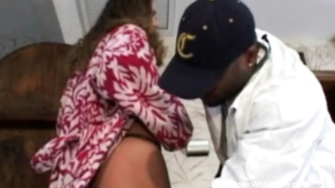Spanish Ex-Wife Craves Thick Black Dick🍆, Feels Unbelievable Thrills