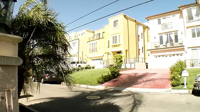 Brooke Bells enjoys hoes - Part one