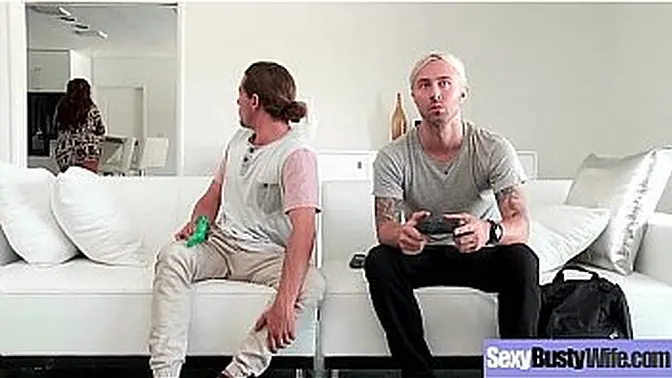 Richelle Ryan Sizzles As Horny🥵 Housewife With Big Tits In Explicit Sex Scene