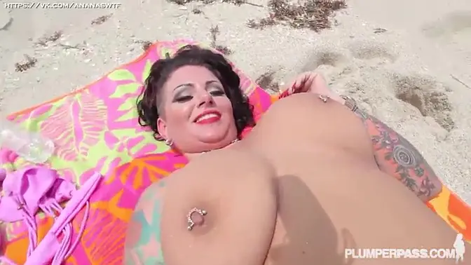 BBW Erika Xstasy gets anal fucked hard