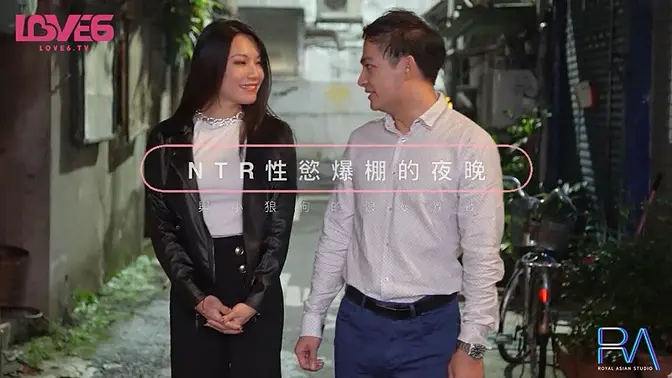 Hot mature MILF with huge natural breasts rides a humongous schlong