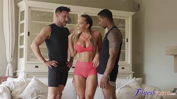 Big Tits Babe Needs Two Cock Workout - Briana Banderas