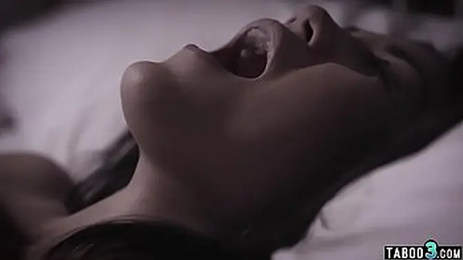 Young step sis gets her ass banged for the first time