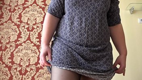 Urinate on my gigantic ass🍑, it's the ultimate gift for a pervert