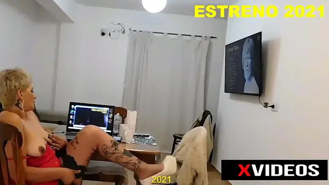 Step mom's ass overflowed with cum after deepthroat blowjob