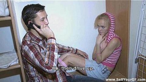 Blond bombshell gets her pretty little face slammed on the cock🌭, yeah!