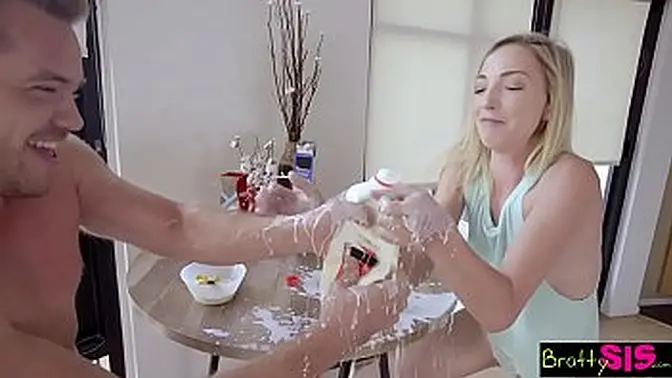 boyfriend′s Raging Hard-On Invades girlfriend Zoe′s Tight Pussy✌!”