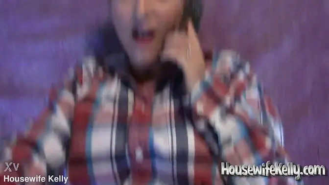 Sneaky POV of amateur wife getting fucked on phone call