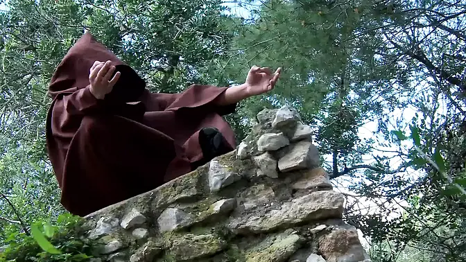 Hot blonde gets rammed in the woods with her nice pussy lips