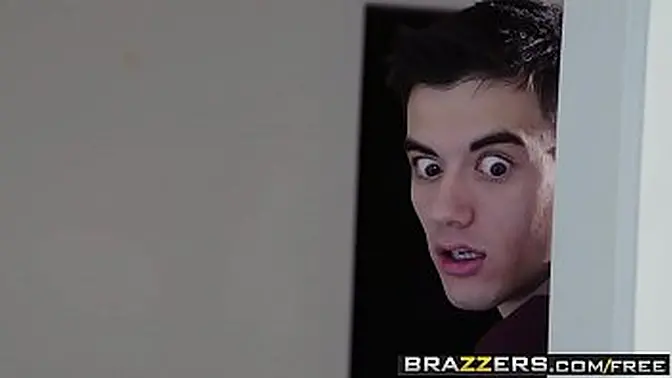 Stockinged yoga babe takes double blowjob and ass pounded in hardcore 3way