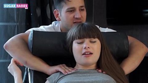 Hot teen takes it like a pro with cock🌭 up the anus