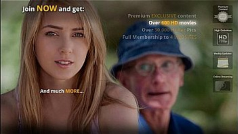 Old dude slaps wet teenage flesh in her toilet