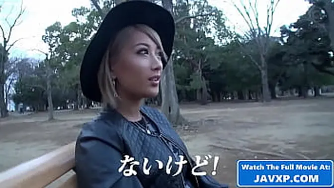 Seductive MILF shows off her tanned body