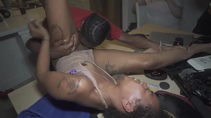 Miami Heat: Amateur chick gets big cock in POV doggystyle