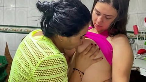Mutual Pussy🌮️ Licking and Tit Sucking