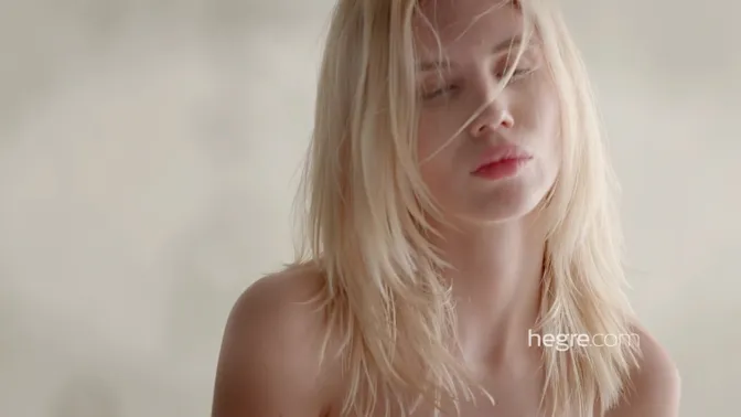 Massage leads to hot squirts for couple