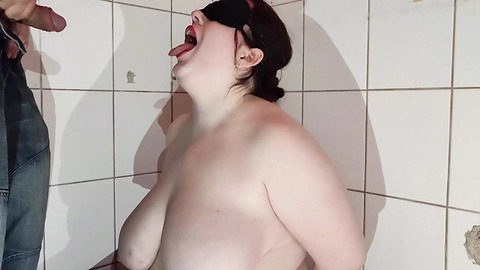Sexy strangers pee slave mistress' mouth in toilet bowl humiliation