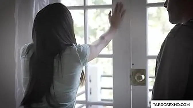 Hot teen couple get horny in family sex session