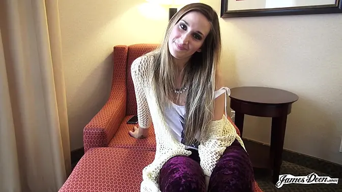 Mystica Jade texts while getting fucked by James Deen