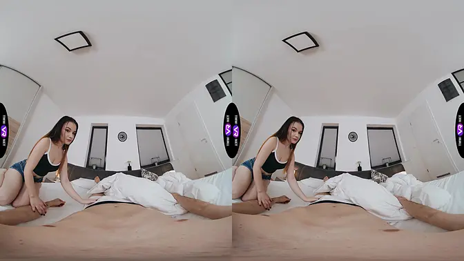 Morning coffee leads to hot sex with a horny babe