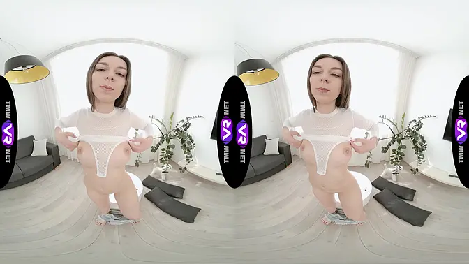 Sizzling dancer gets fucked to orgasm