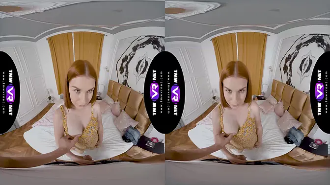 Guilty dude apologizes to a hottie