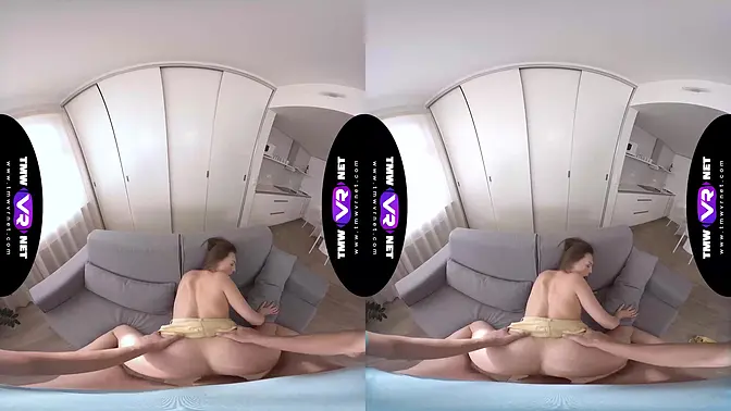 Foot massage leads to mind-blowing orgasms