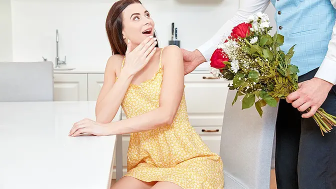 Young cutie gets a warm welcome and an intense orgasm