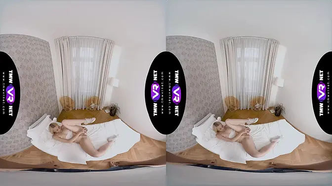 Make-up brush or a real dick?