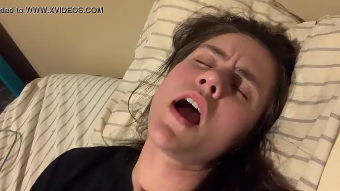 Slutty MILF Jdn31 gets pounded and cums hard